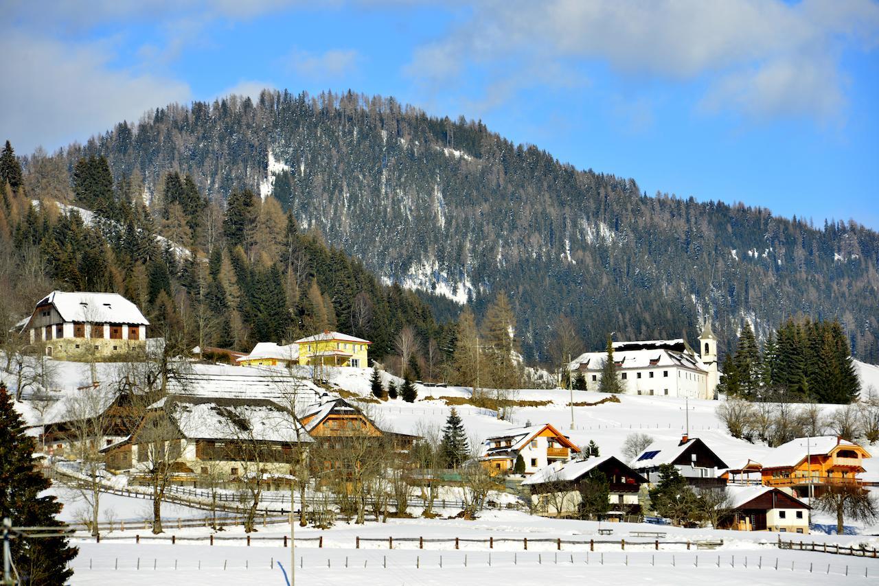 Gasthof Wunder Gnesau Sonnleiten ภายนอก รูปภาพ